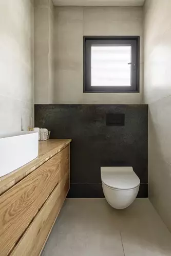 שיפוץ שירותים